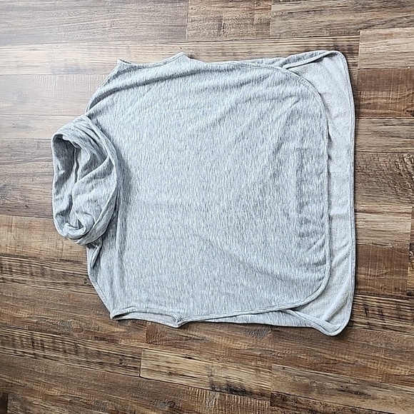 LOFT Tops - Loft Lounge Pullover Sz Small